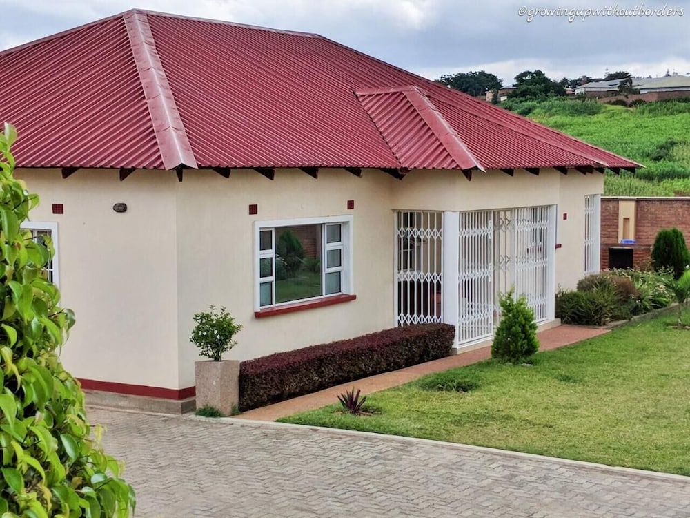 Home Up Guest House 18/25