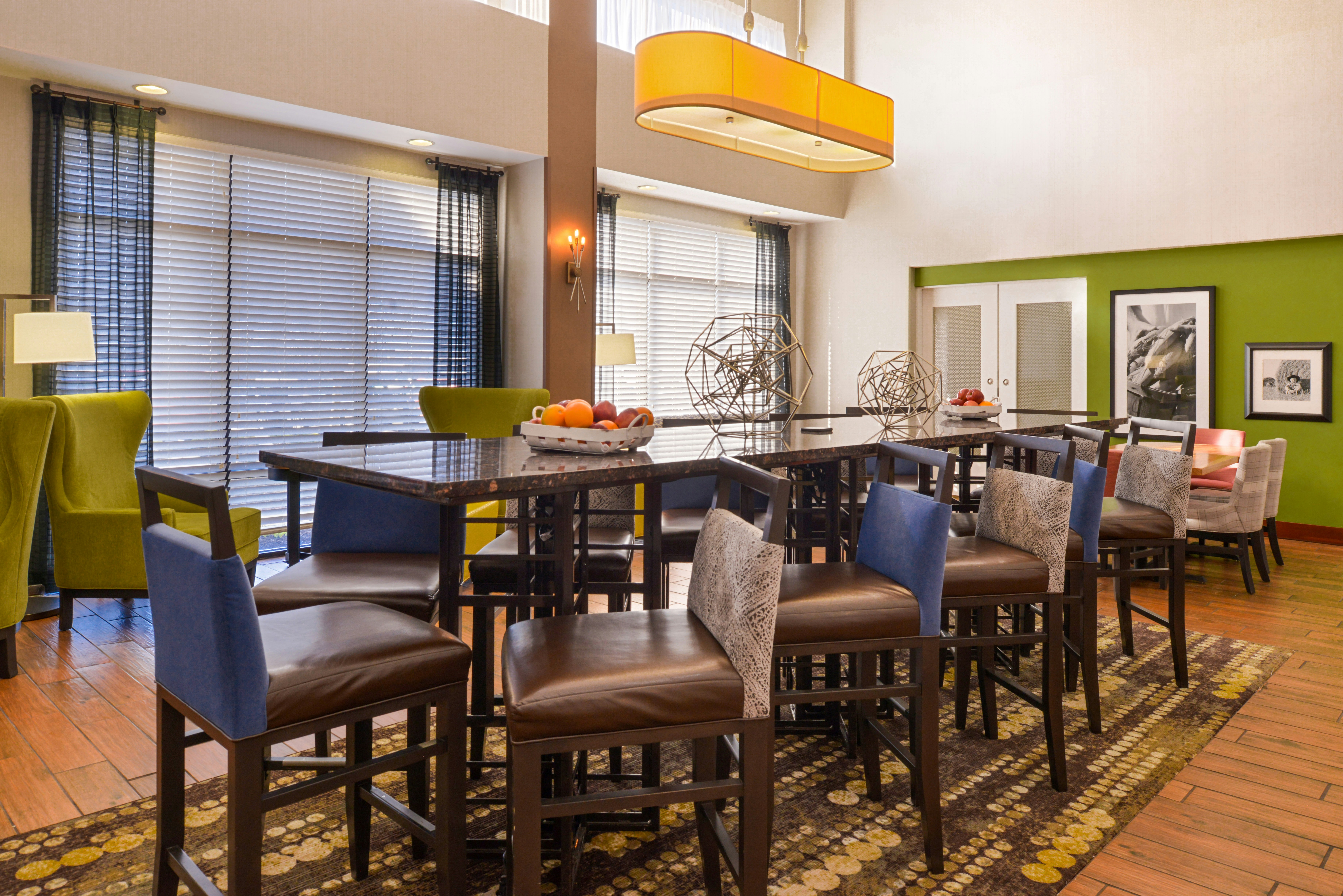 Hampton Inn Suites Wilmington 37/51