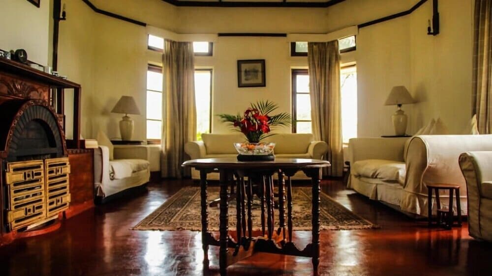 Ancoombra Tea Estate Bungalow 16/38