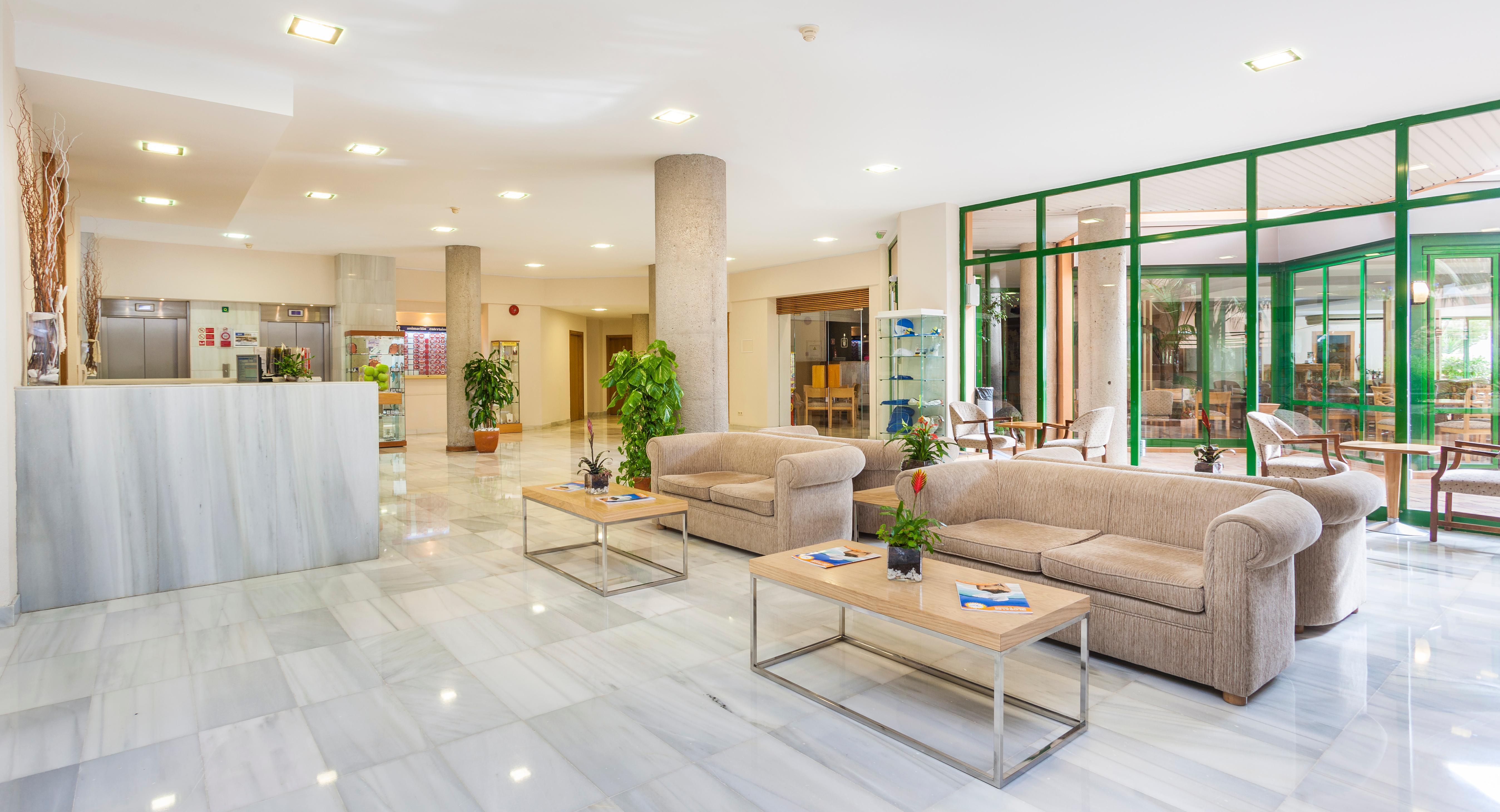 Globales Nova Apartments 2/40