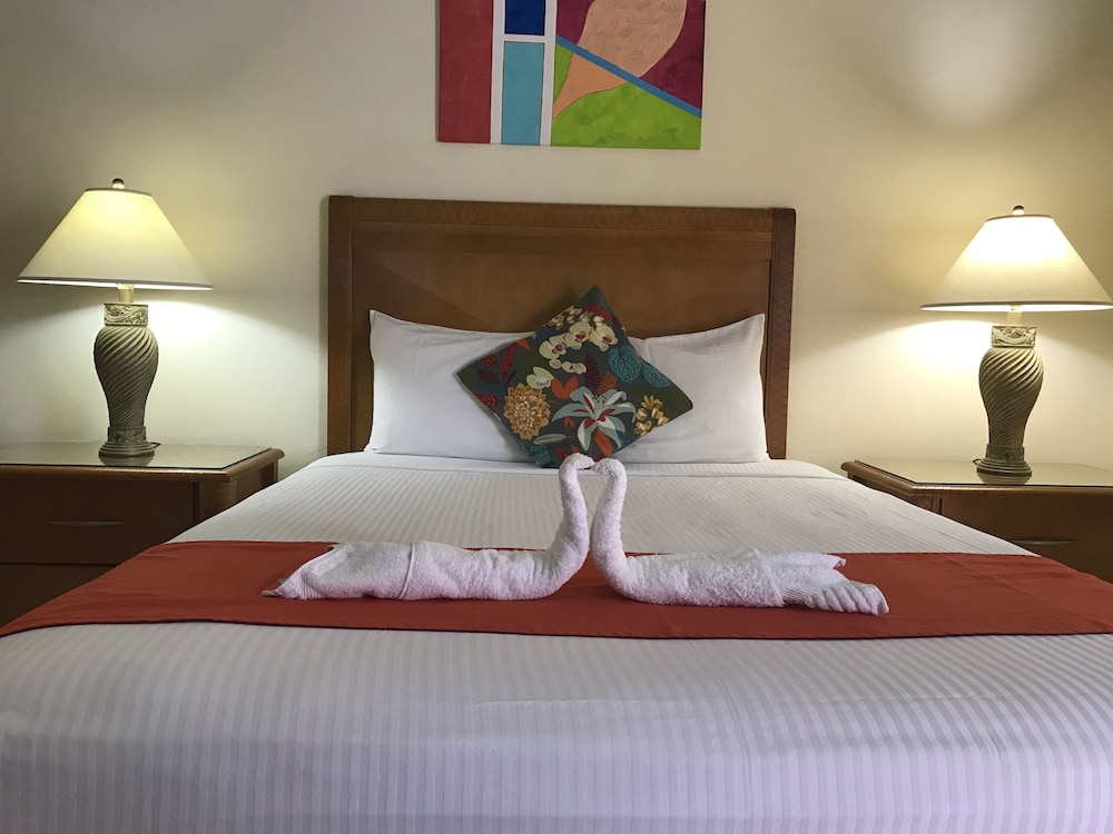 Alicia's Inn 25/47