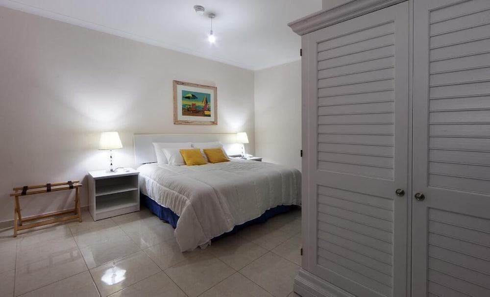 Port View Guest House 24/38
