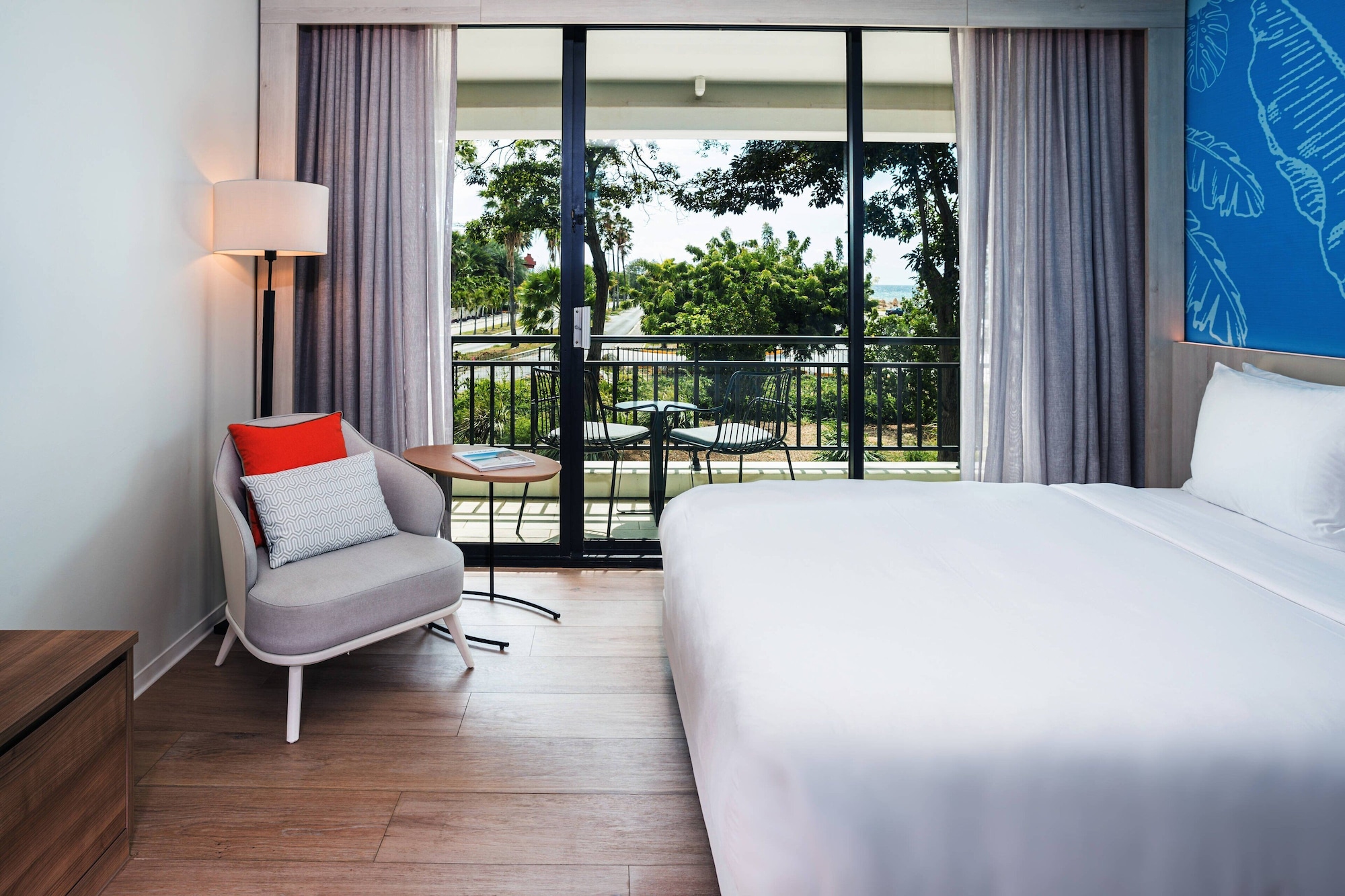 Room at Curacao Marriott Beach Resort, WILLEMSTAD