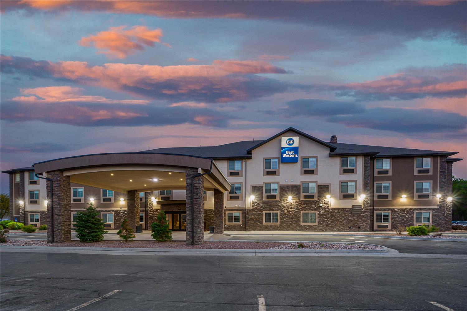 Best Western Duchesne Inn 2/20