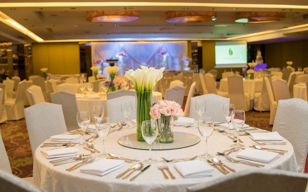The Bayleaf Intramuros 46/56