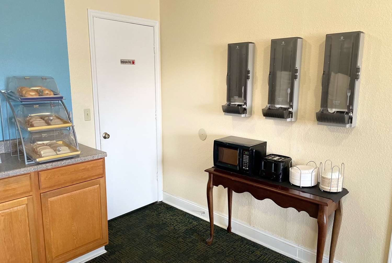 Days Inn by Wyndham Hannibal 15/22