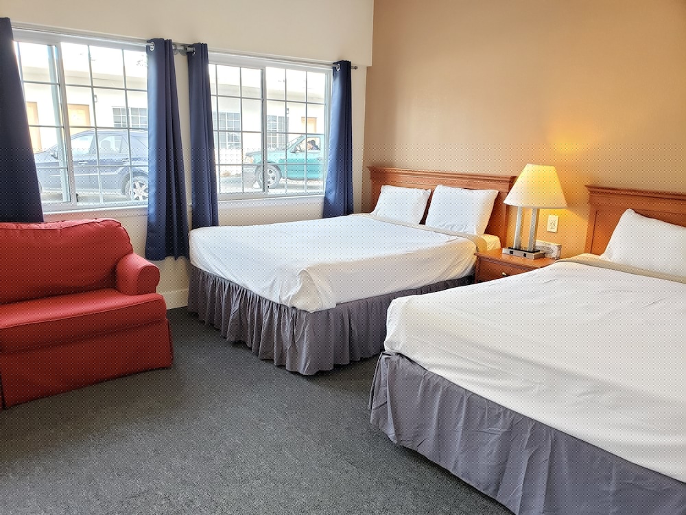 Motel6 Santa Cruz, CA 19/56