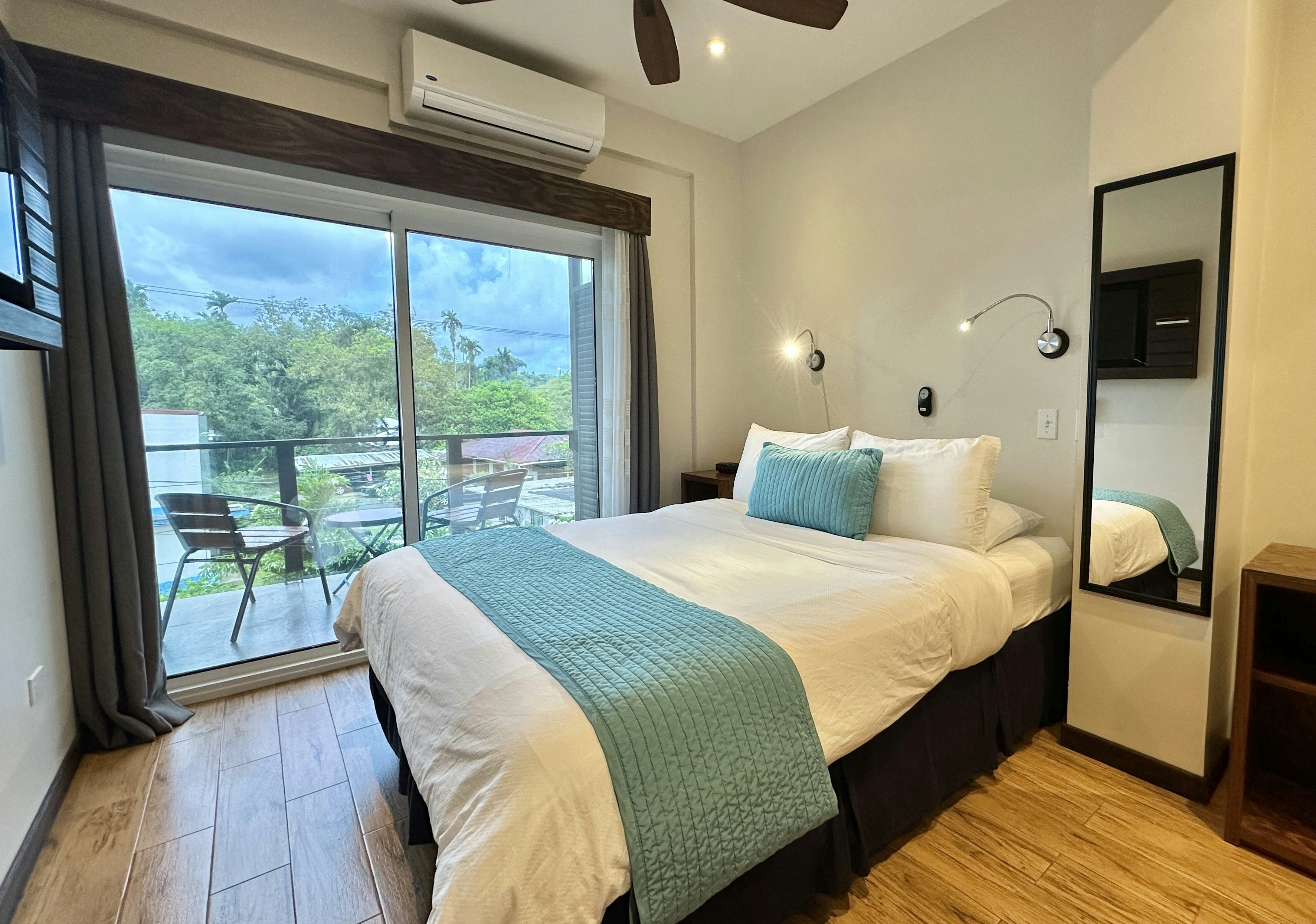 Palau Central Hotel 6/50
