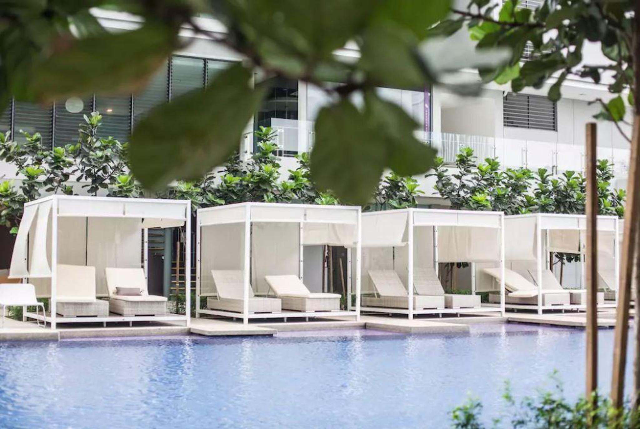 The Robertson By Matahari Suites 1/5