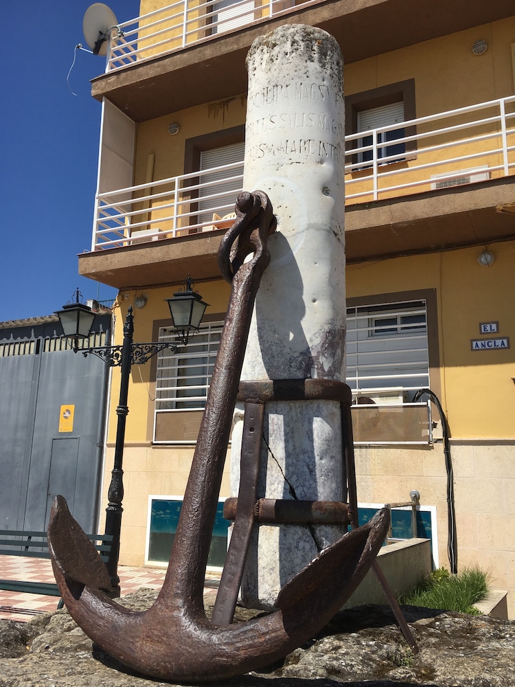 Hostal El Ancla 42/46
