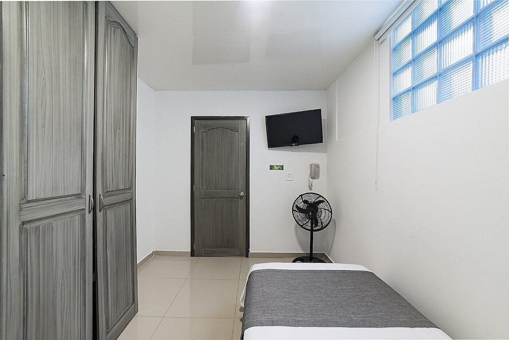 Hotel Exito 21/30