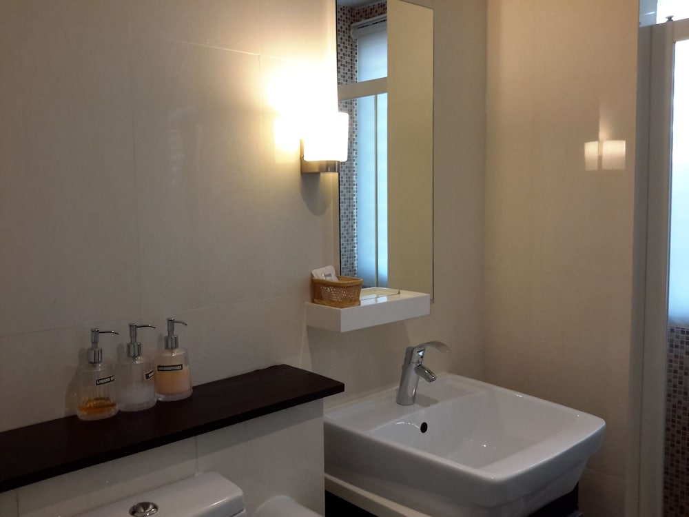 Beachfront Family Penthouse Hua Hin 49/50