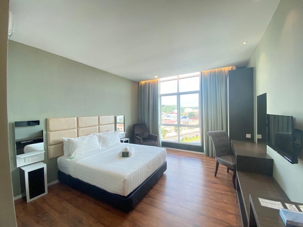 Stirling Suites 15/48