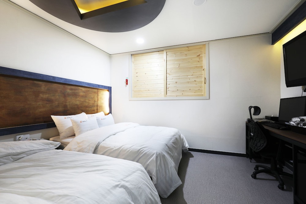 Hotel K 9/29
