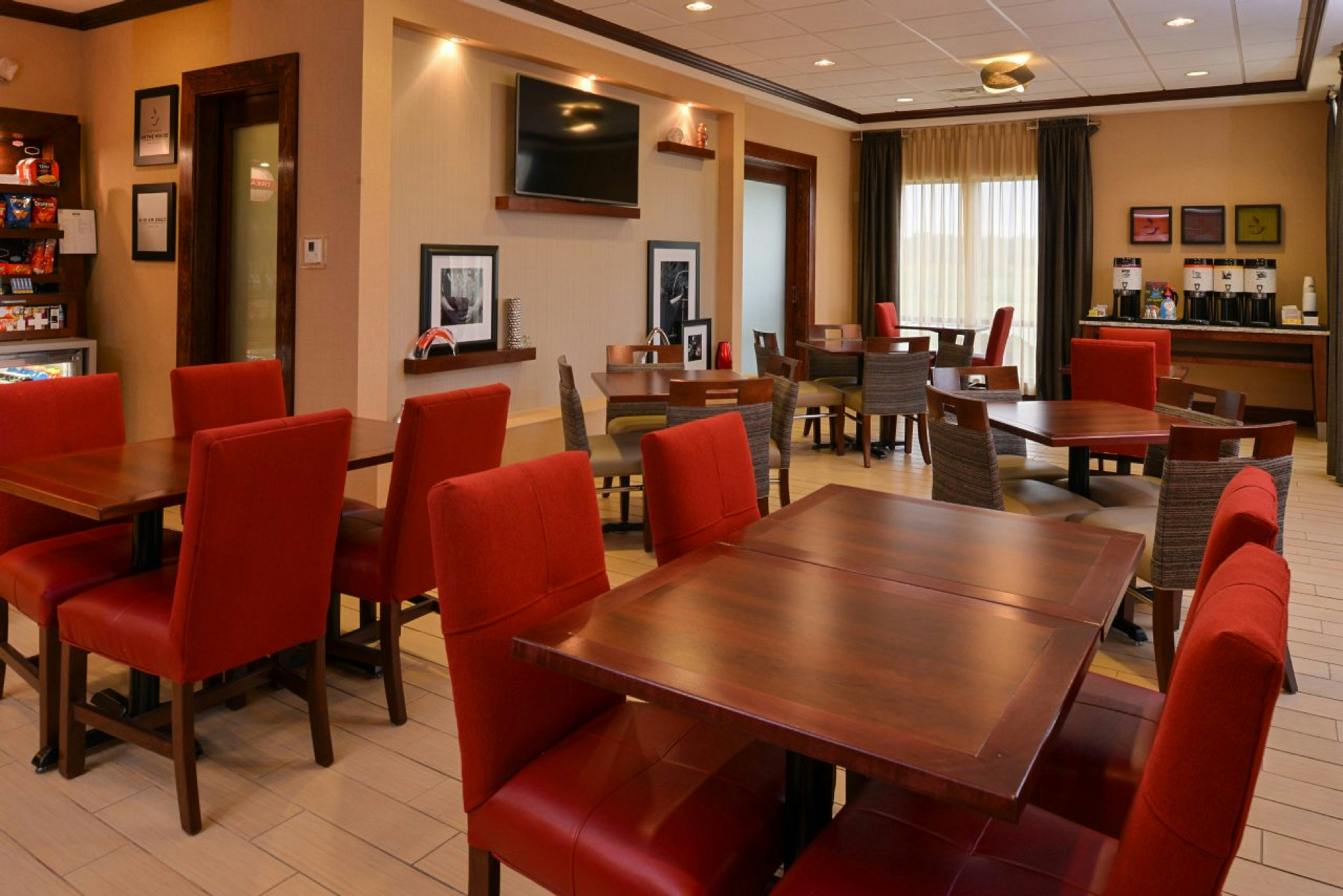 Hampton Inn Lincoln 11/21