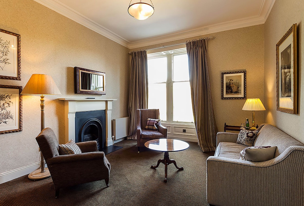 Cromlix 44/69