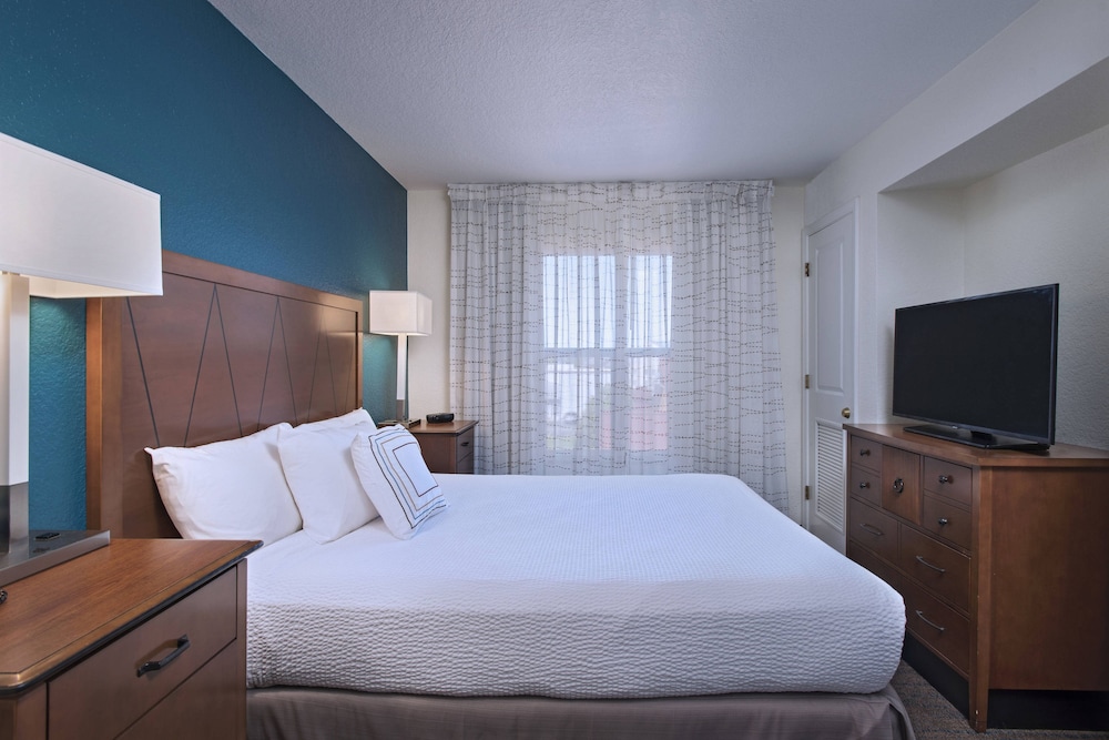 Residence Inn by Marriott Columbia 5/26