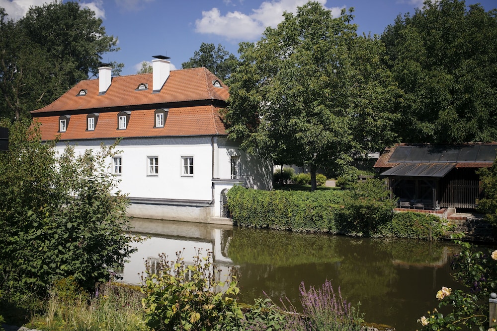 Schloss Hohenkammer 47/50