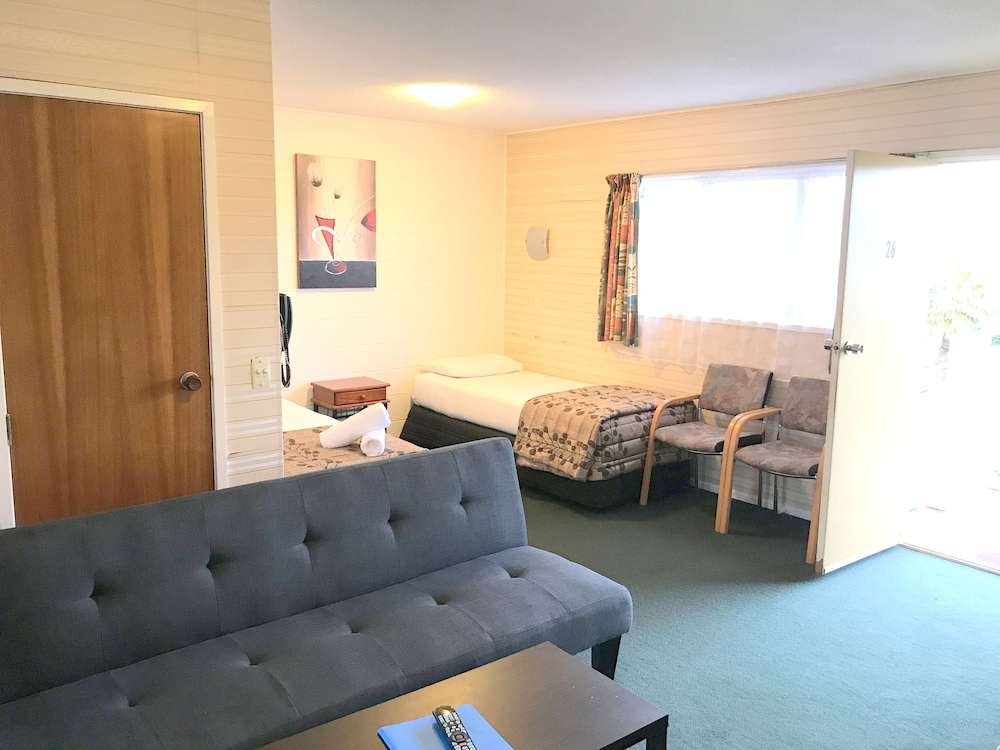 Greenview Motel 31/50