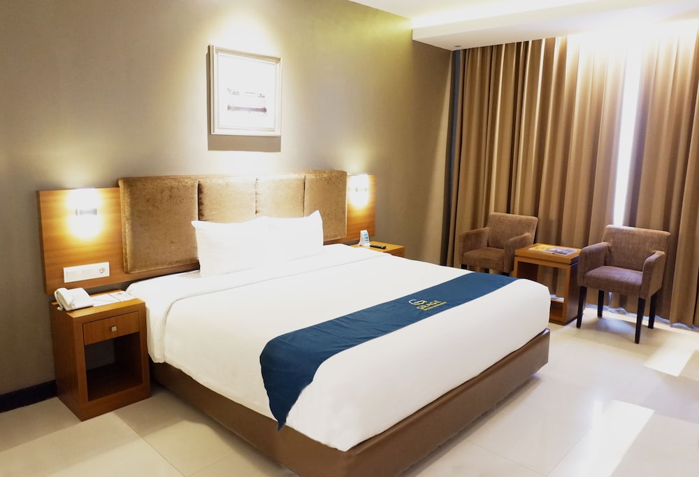 Grage Hotel Cirebon 23/71