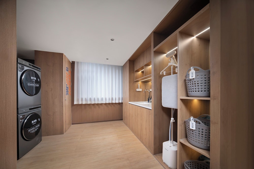 Holiday Inn Express Qingdao Downtown by IHG، تشينغداو 26/50