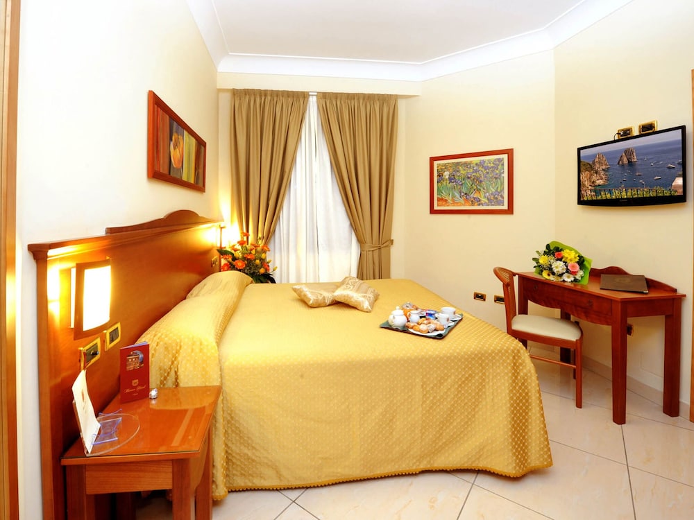 ECONOMY, DOUBLE BED