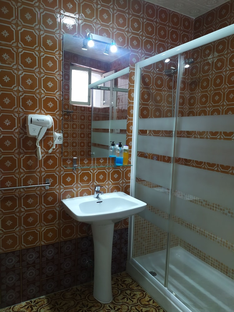 Pension Azahar 50/50