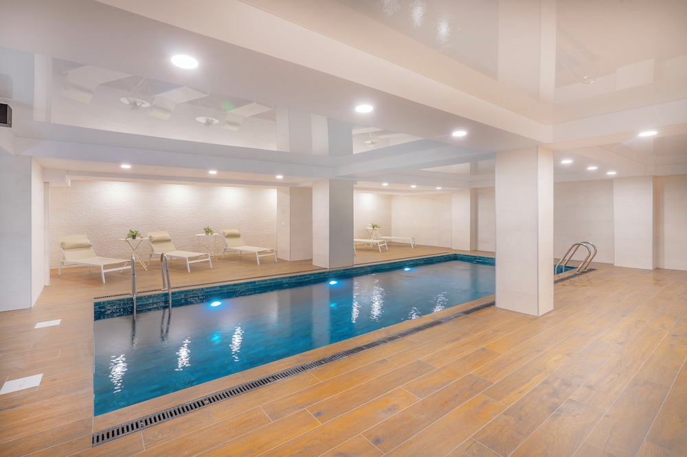 Iris Hotel Tbilisi 36/60