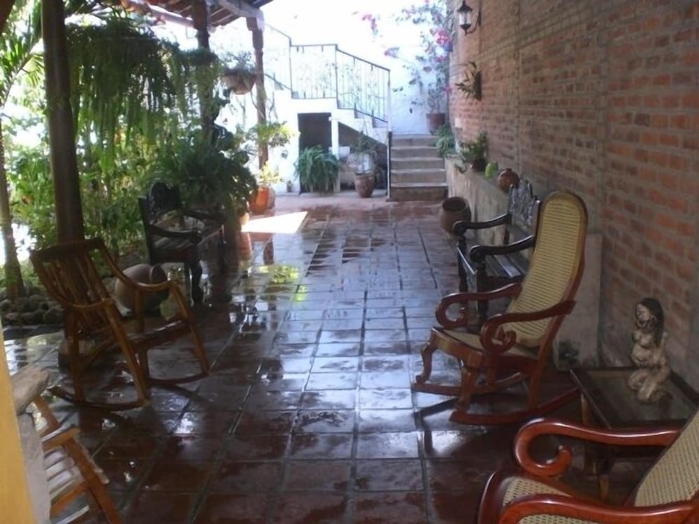 La Posada Del Sol 53/81