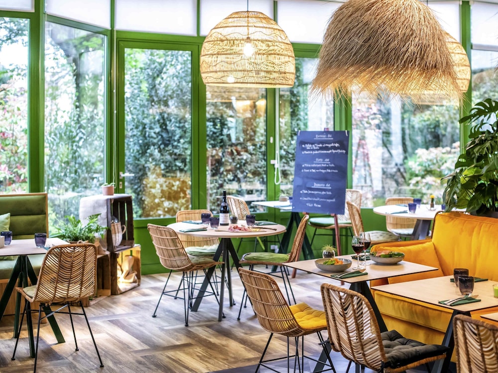 MERCURE NIORT MARAIS POITEVIN 32/50