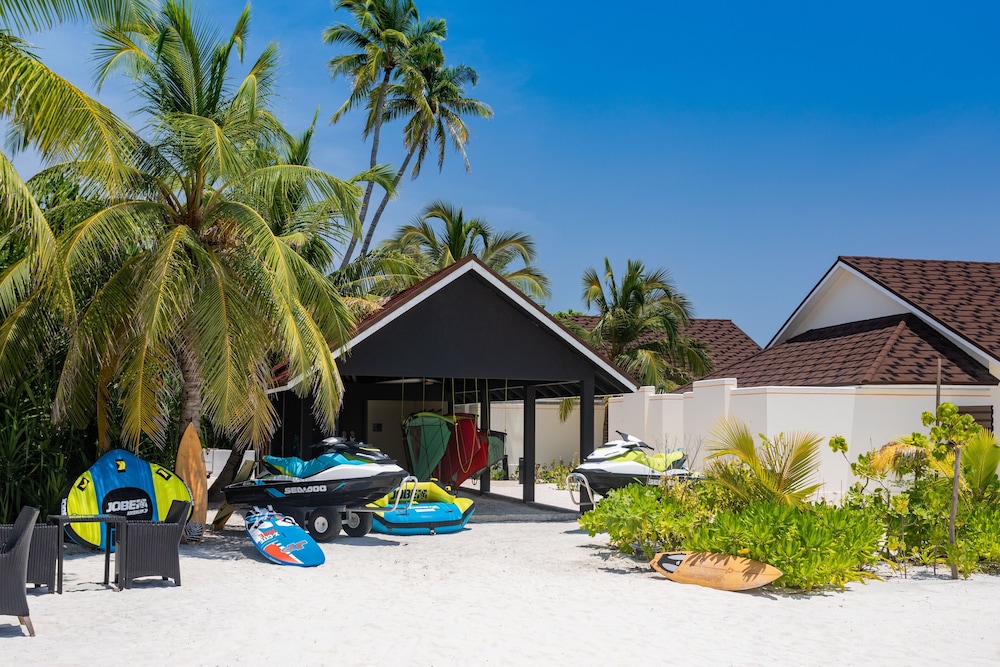 Dhigufaru Island Resort 54/62