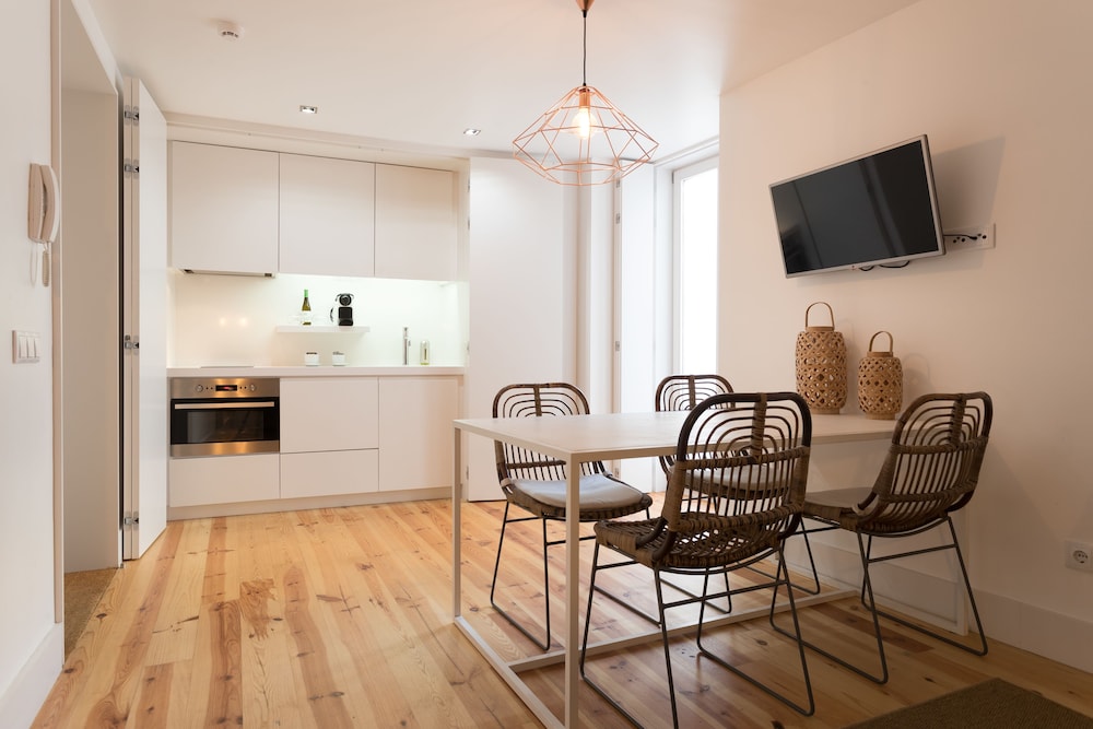 Chiado Studios By Lu Holidays 21/32