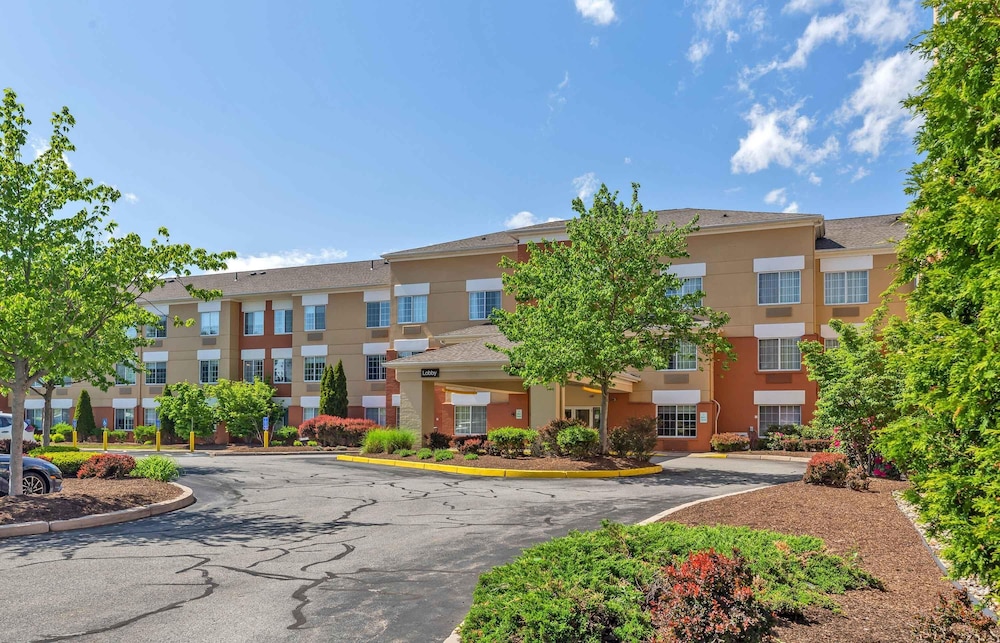 Extended Stay America - Boston - Burlington 2/77