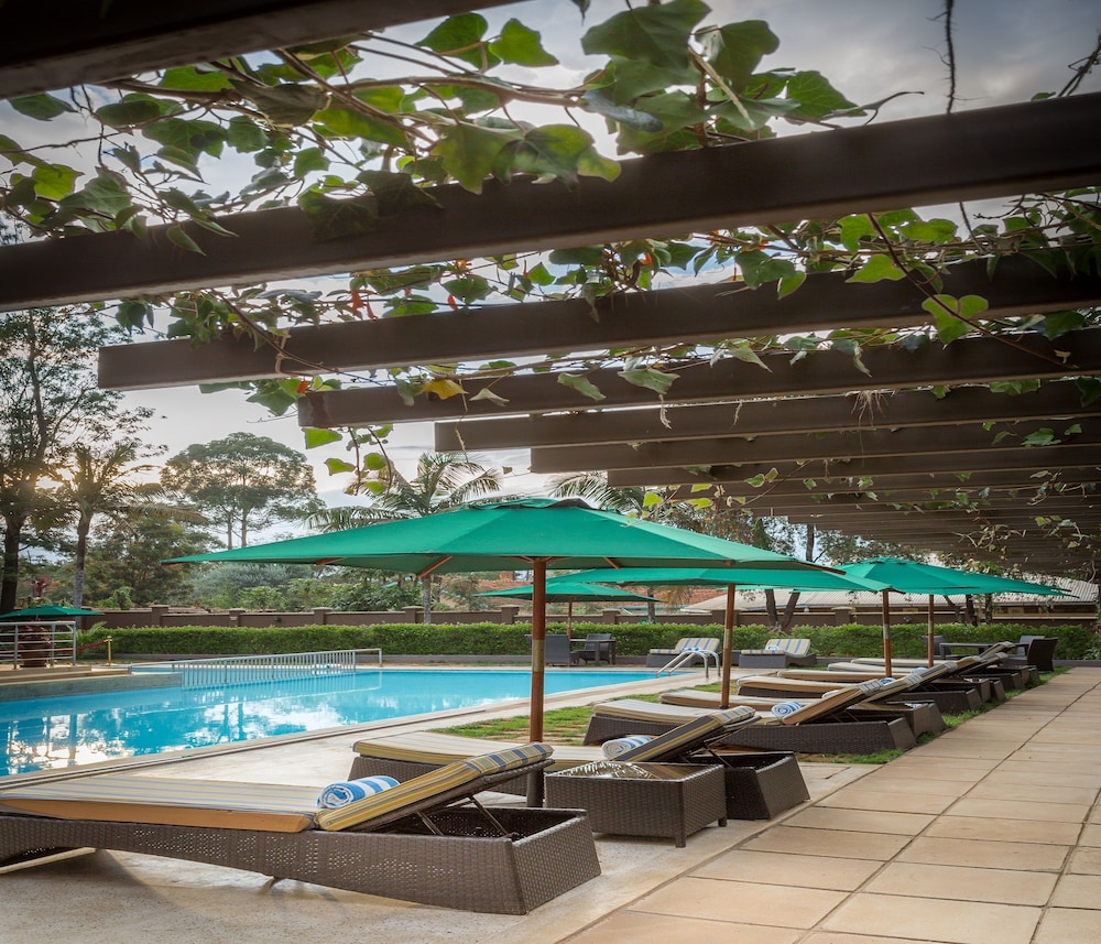 Boma Inn Eldoret 7/73