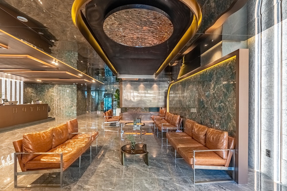 Amber Hotel Central 39/50