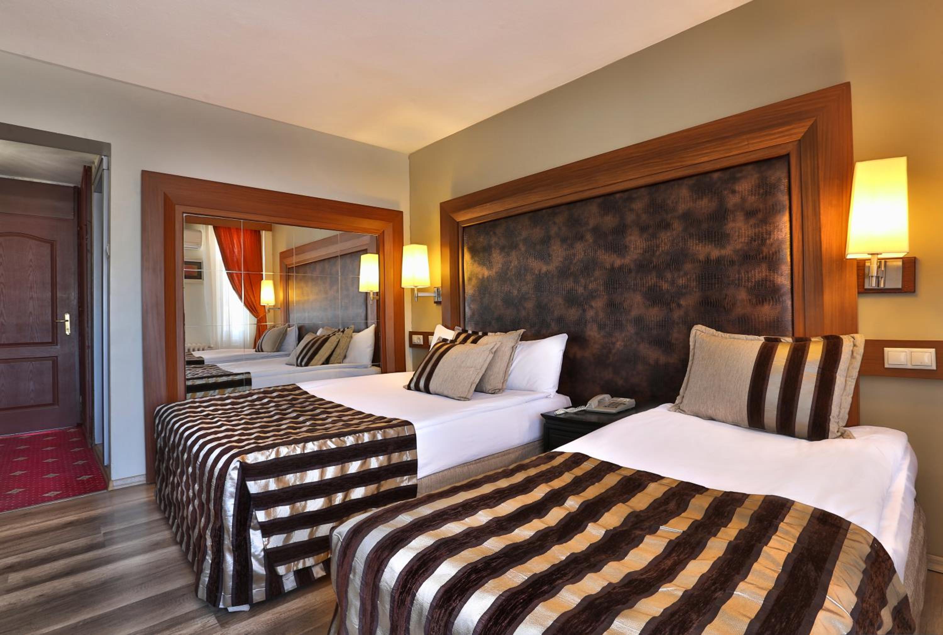 Grand Terme Hotel 11/50