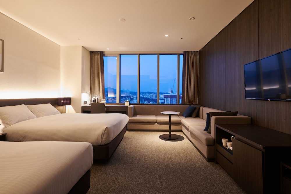 Nine Tree by Parnas Seoul Myeongdong 2 31/65