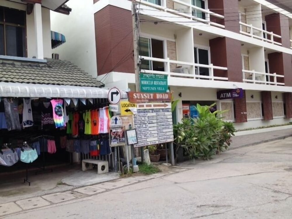 Phangan Pearl Hostel 5/18
