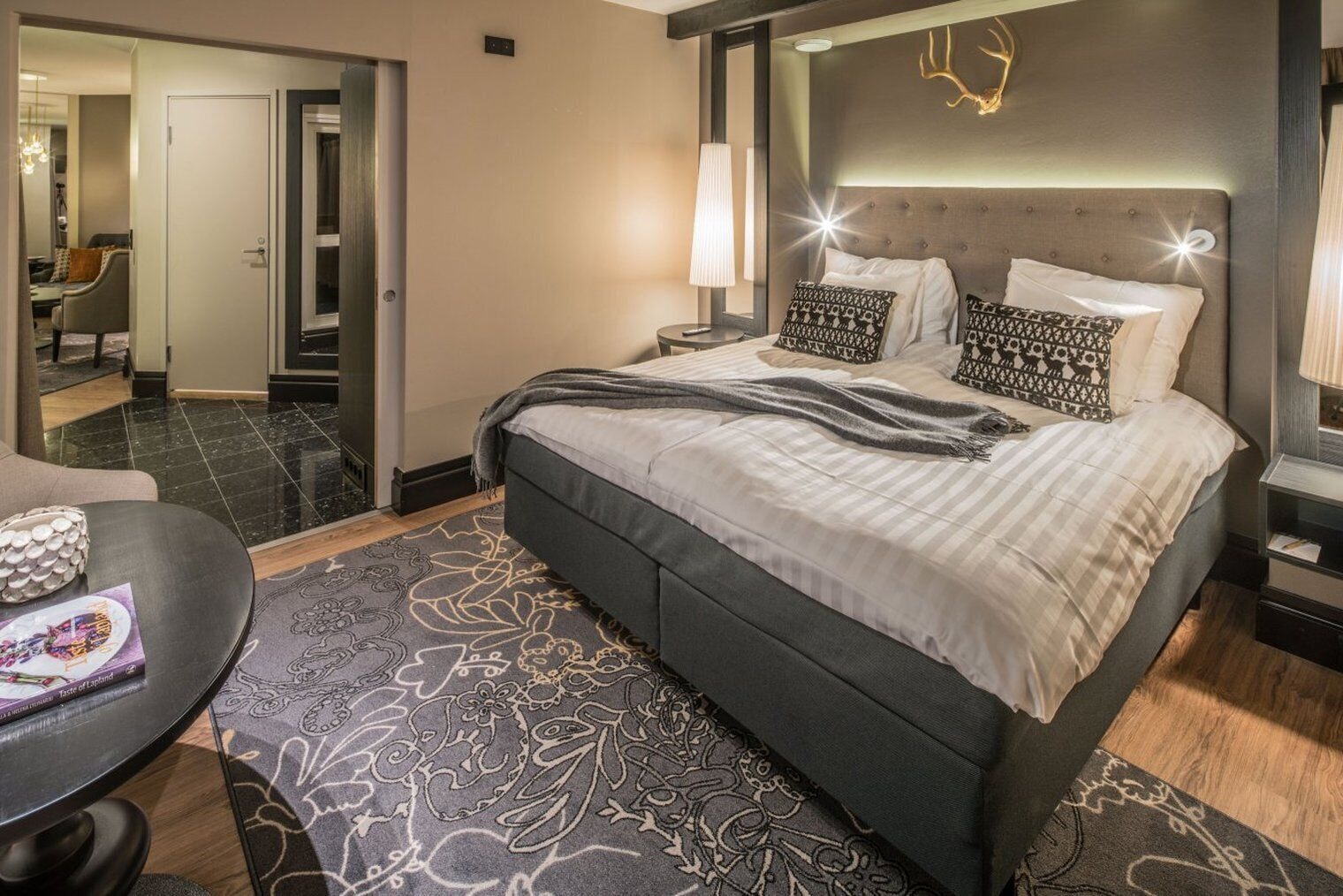 Lapland, Suite, Queen Bed