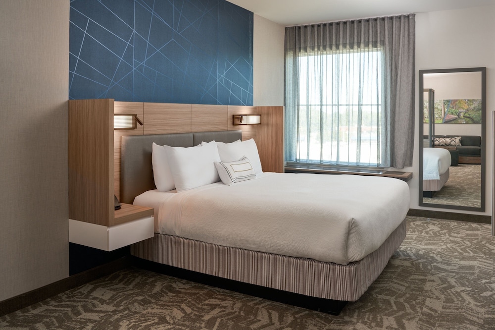 جناح بسرير كينج مع أريكة، SpringHill Suites by Marriott Winter Park 2/7