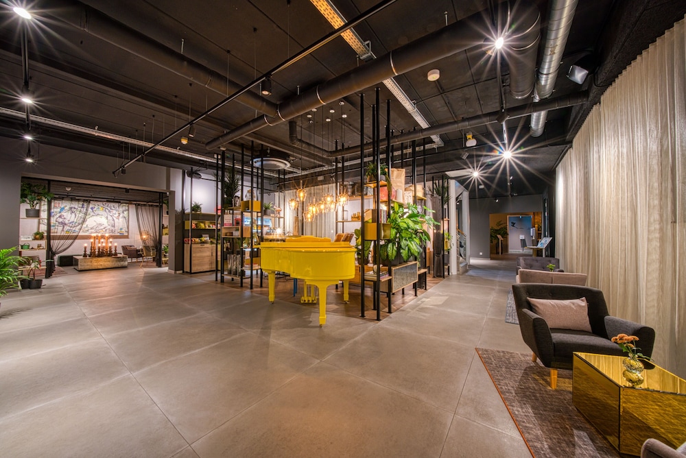 Vienna House Easy by Wyndham Amsterdam Airport 8/58