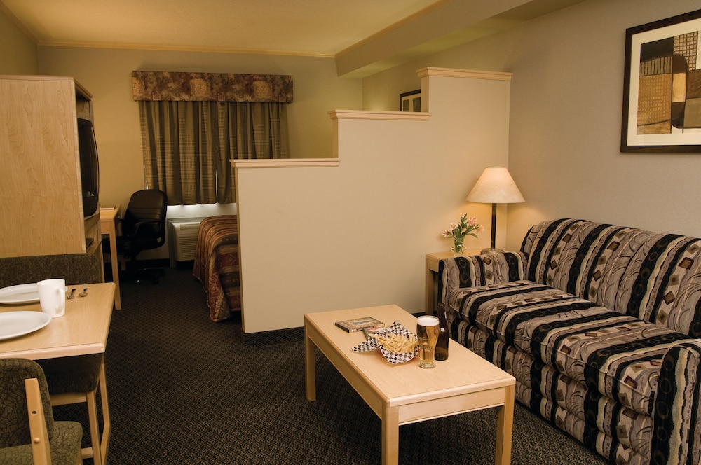Travelodge by Wyndham Fort McMurray 29/49