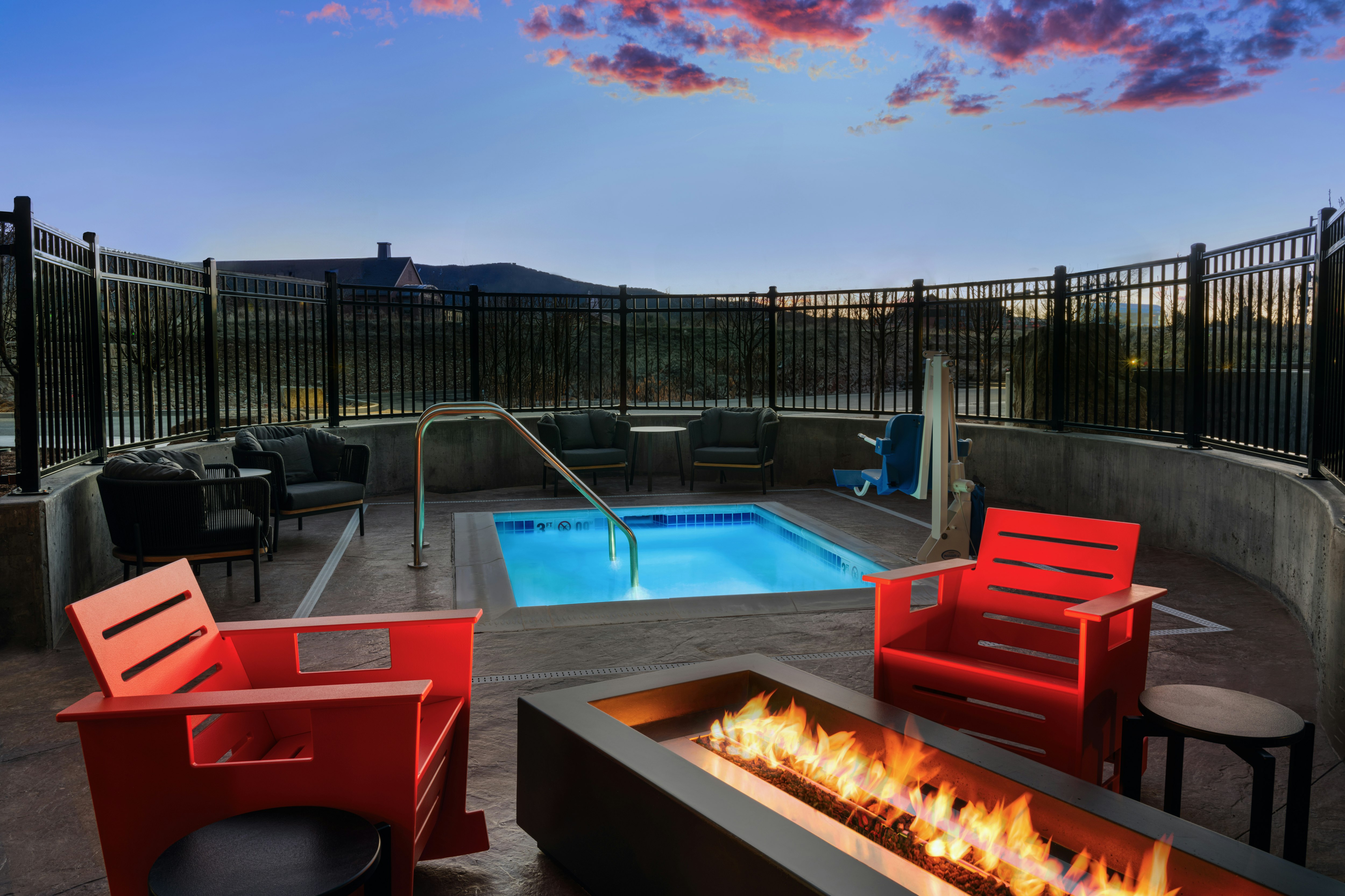 The Hoffmann Hotel Basalt Aspen, Tapestry Collection by Hilton 11/26