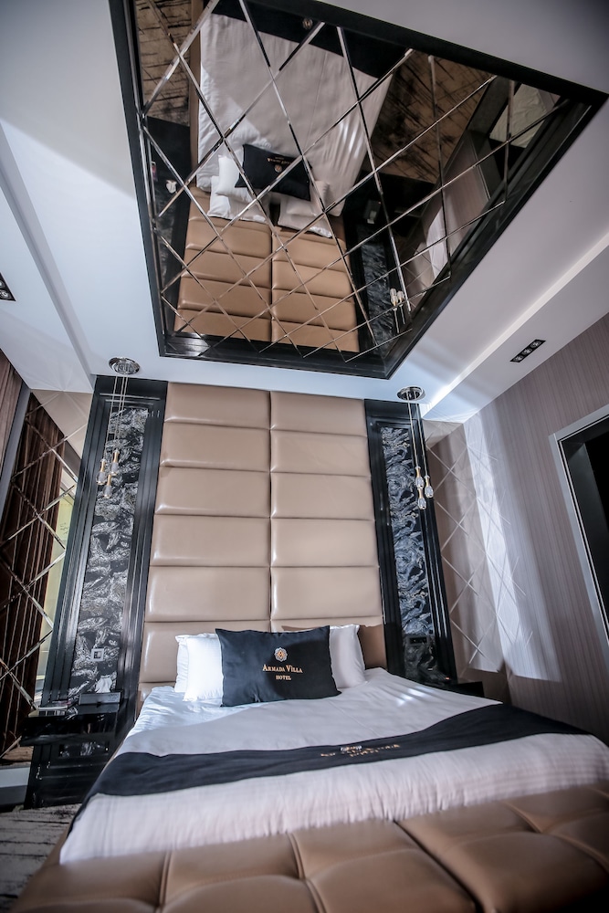غرفة قياسية بسرير كينج، Armada Villa Hotel 7/9
