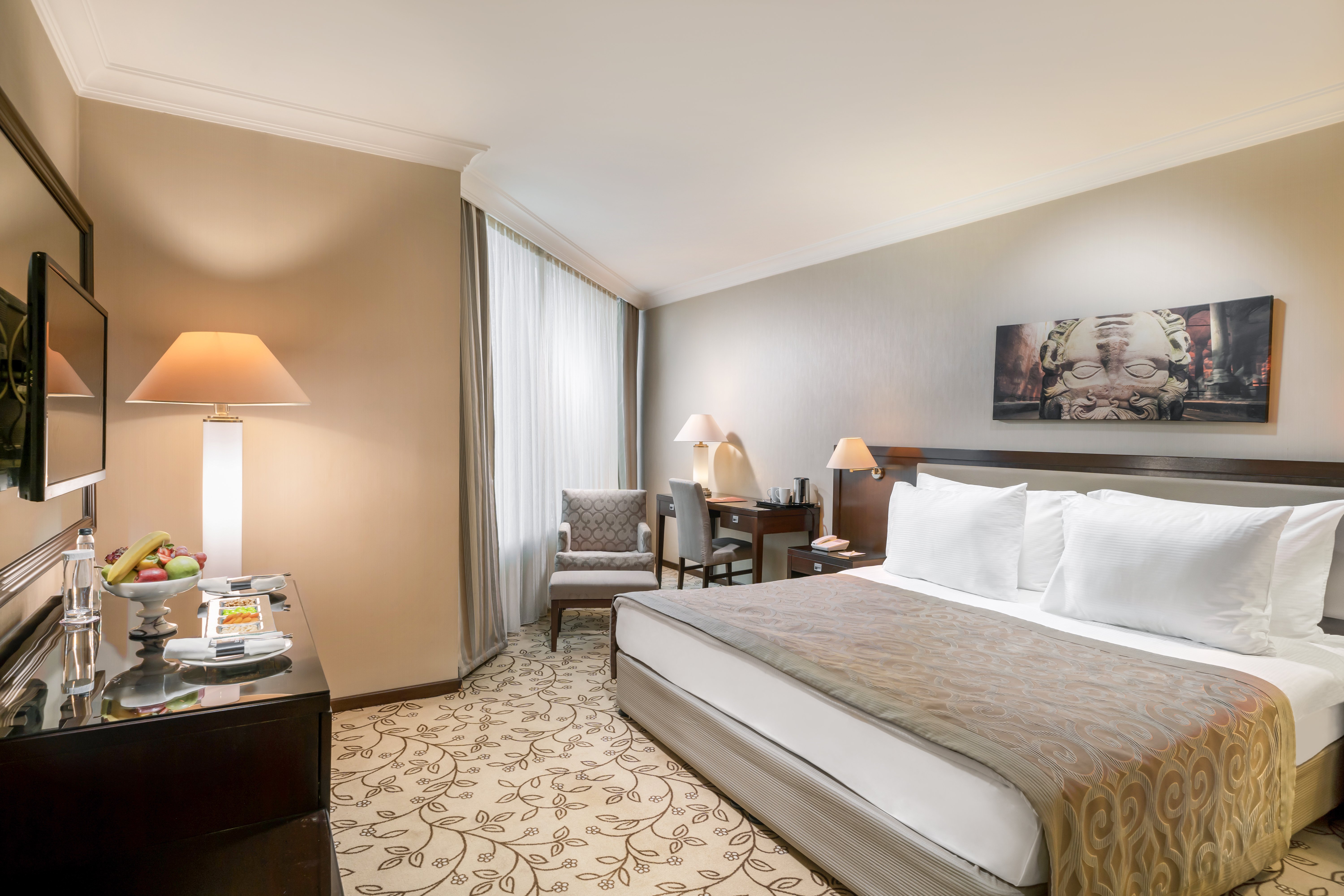 Executive, King Bed