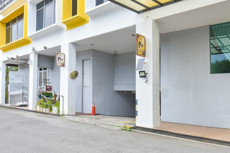 Sunday Malacca Formerly Tun Fatimah 19/20