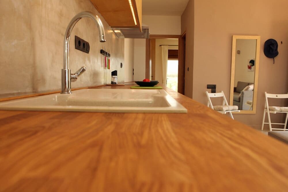 Horizonte Seafront Suites 12/24