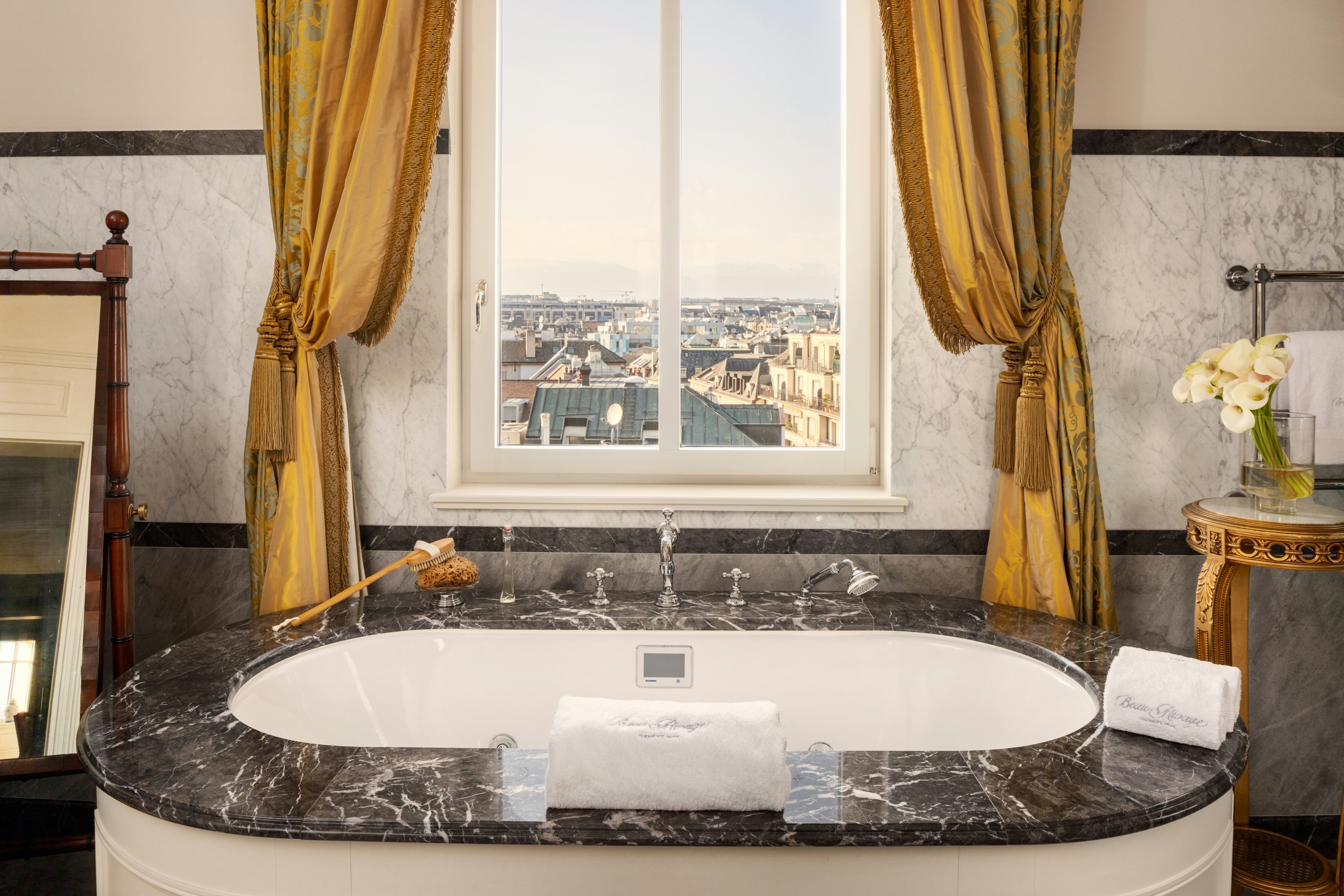 Beau Rivage Geneve 52/53