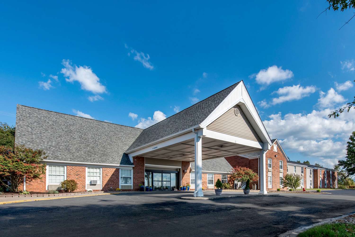 Quality Inn Morgantown, WV 3/30