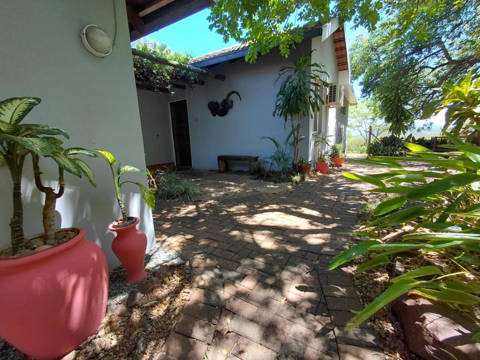 Selati 103 Guest Cottages 26/26